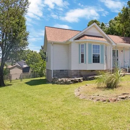 Buy this 3 bed house on 1009 Topview Trl in La Vergne, Tennessee