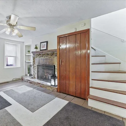 Image 2 - 4411 St Davids St, Philadelphia, PA 19127, USA - Townhouse for sale