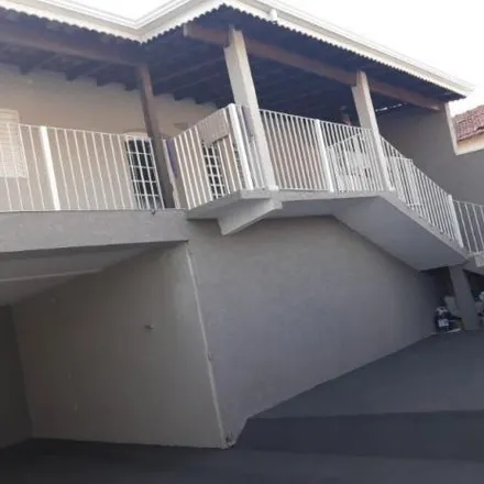 Buy this 3 bed house on Escola Estadual Dom José Maurício da Rocha in Rua Senador Roberto Simonsen 106, Parque Brasil