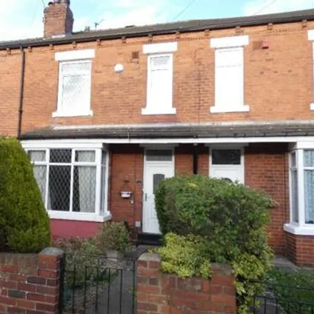 Buy this 3 bed townhouse on 21 Chestnut Avenue in Austhorpe, LS15 8ED