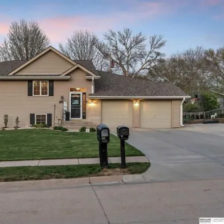 Buy this 5 bed house on 3331 South 117th Street in Omaha, NE 68144