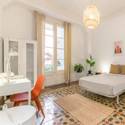 Rent this 7 bed room on Carrer d'Aribau in 36, 08001 Barcelona