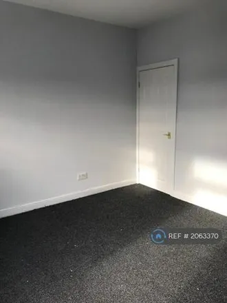 Image 6 - 17 Holly Street, Wakefield, WF2 9AU, United Kingdom - Townhouse for rent