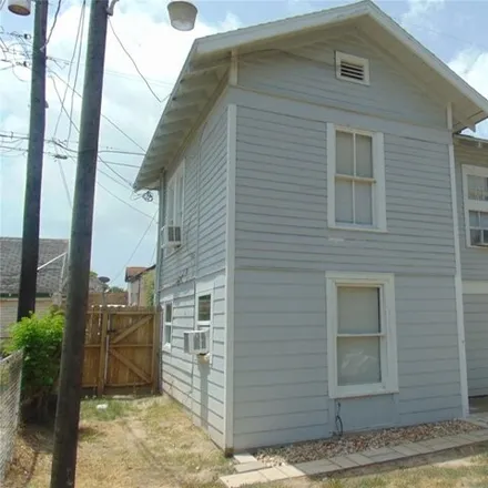 Image 3 - 5145 Avenue O ½, Galveston, TX 77551, USA - House for rent