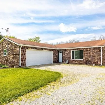 Buy this 3 bed house on 6661 Baker Road in Milford Township, OH 45064