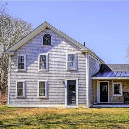 Rent this 2 bed house on Old Farm Road in Little Compton, RI