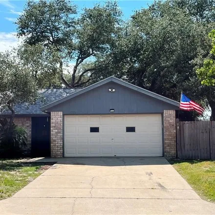Buy this 3 bed house on 2200 Glenwood Circle in Ingleside, TX 78362
