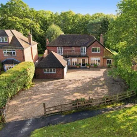 Buy this 5 bed house on The Uplands in Gerrards Cross, SL9 7JG