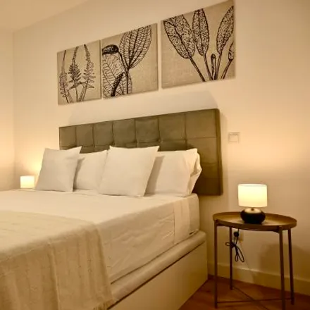 Rent this 6 bed apartment on Calle Doctor Sánchez in 43, 28018 Madrid