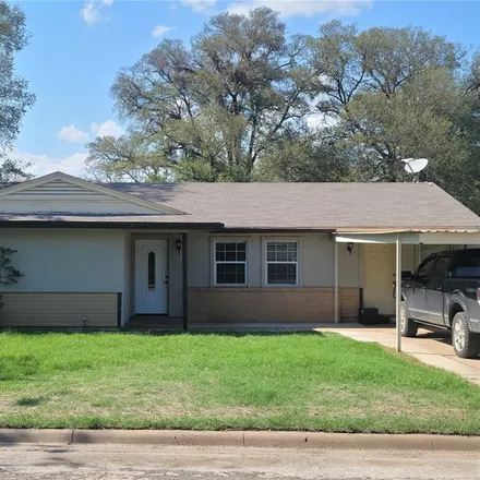 Buy this 3 bed house on 1305 Campa Drive in Woodland Heights, Brownwood
