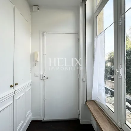 Image 1 - Helix immobilier, 5 Rue de la République, 78100 Saint-Germain-en-Laye, France - Apartment for rent