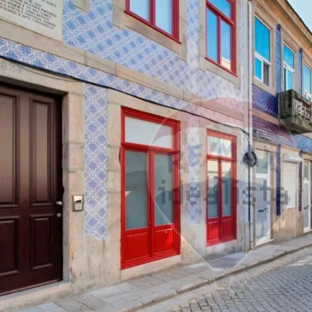 Image 1 - Ginjal, Rua do Bonjardim 724, 726, 728, 4000-060 Porto, Portugal - Apartment for rent