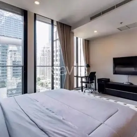 Rent this 1 bed apartment on Noble in Phloen Chit Road, Witthayu