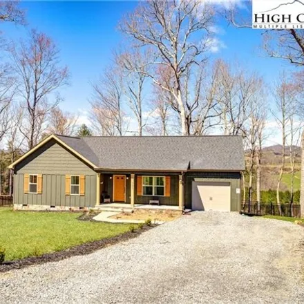 Image 1 - 298 Turtle Ridge Road, Alleghany County, NC 28675, USA - House for sale