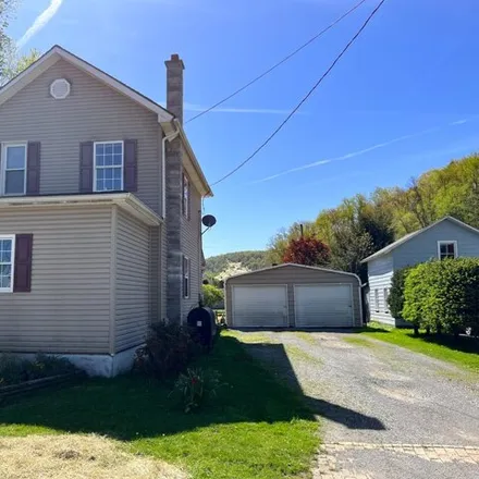 Buy this 3 bed house on 604 Anderson Street in Curwensville, Clearfield County
