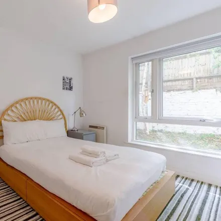 Rent this 1 bed apartment on London in N1 5HN, United Kingdom