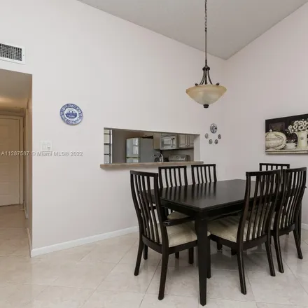 Image 7 - 3041 Holiday Springs Boulevard, Coral Springs, FL 33063, USA - Condo for sale