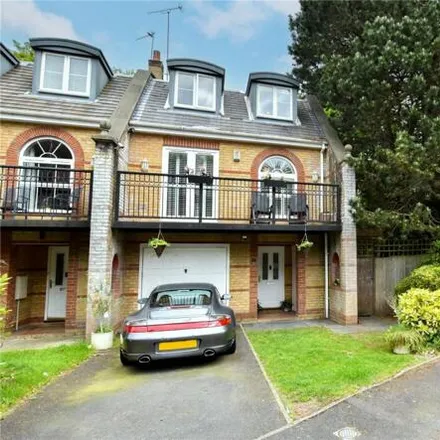 Buy this 5 bed townhouse on Hollyroyde Close in Manchester, M20 3HP