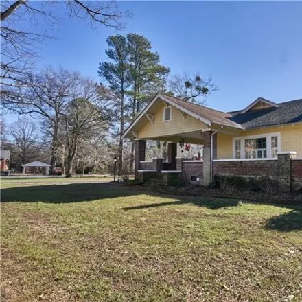 Image 4 - 235 West Old Post Road, Cherryville, NC 28021, USA - House for sale