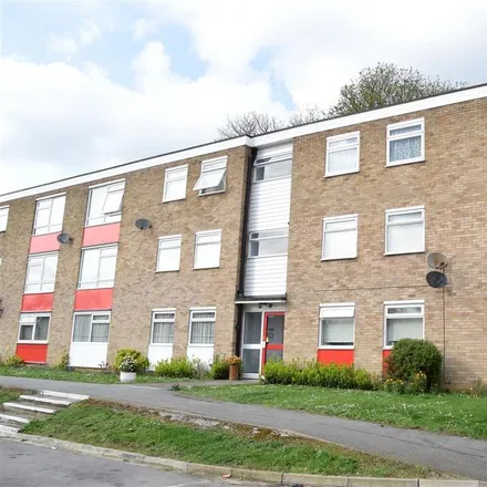Rent this 1 bed room on Courtlands in Chelmsford, CM1 4DD