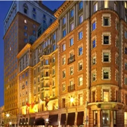 Image 1 - The Omni King Edward Hotel, 37 King Street East, Old Toronto, ON M5C 1E9, Canada - Apartment for sale