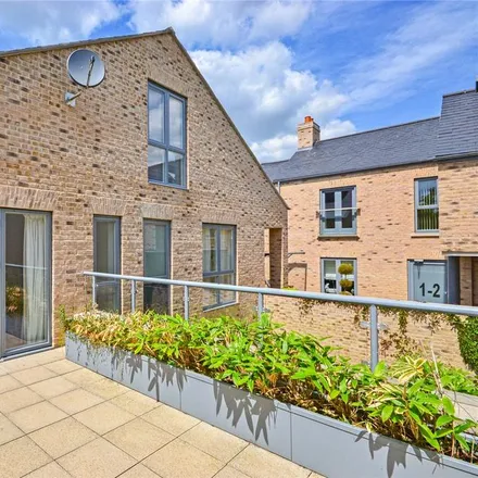 Rent this 1 bed apartment on 3 Prospect Row in Cambridge, CB1 1DU