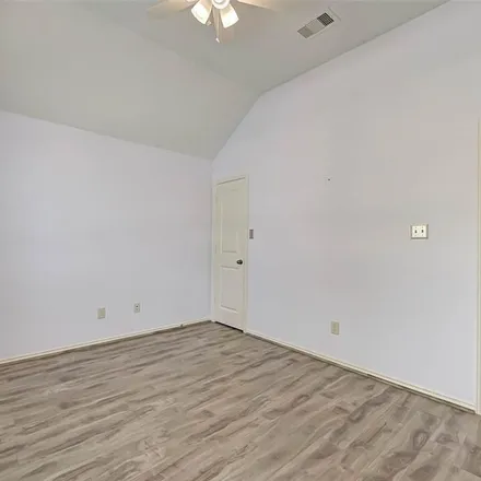 Rent this 3 bed apartment on 26283 Crystal Cove Lane in Fort Bend County, TX 77406
