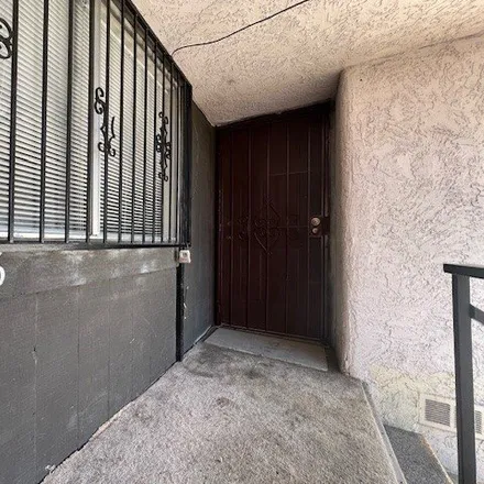Image 3 - East Vegas Valley Drive, Winchester, NV 89104, USA - Condo for rent