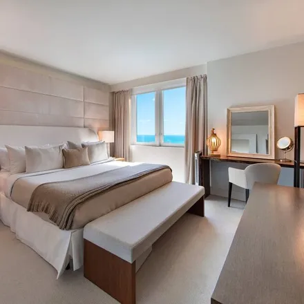 Rent this 1 bed condo on Miami Beach
