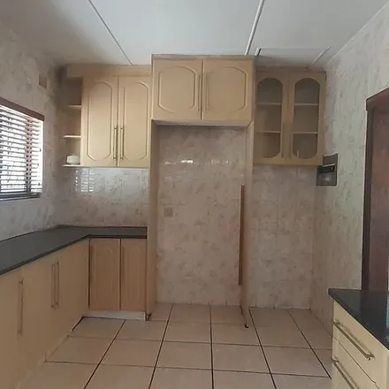 Image 2 - Marwick Road, Prestbury, Pietermaritzburg, 3201, South Africa - Apartment for rent