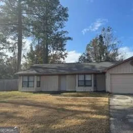 Rent this 3 bed house on 105 Briarwood Rd in Kingsland, Georgia