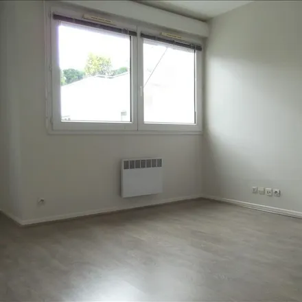 Rent this 1 bed apartment on 3 Avenue Joseph Kessel in 78180 Montigny-le-Bretonneux, France