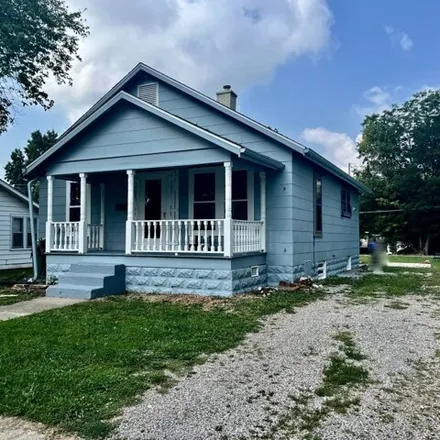 Buy this 3 bed house on 269 6th Street in Carmi, IL 62821