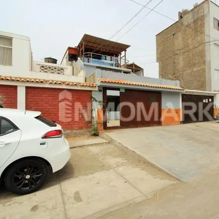 Buy this 11 bed house on unnamed road in Lima Metropolitan Area 15856, Peru