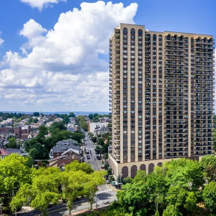 Rent this 1 bed condo on 8830 Boulevard East in Hudson Heights, North Bergen