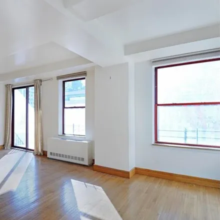 Buy this 2 bed condo on 40 East 61st Street in New York, NY 10065