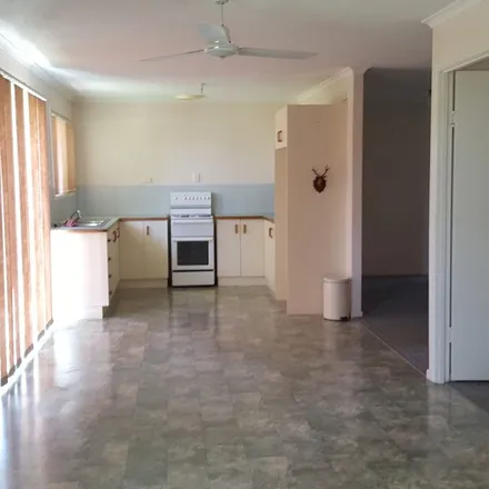 Image 4 - Douglas McInnes Drive, Laidley QLD 4341, Australia - Apartment for rent
