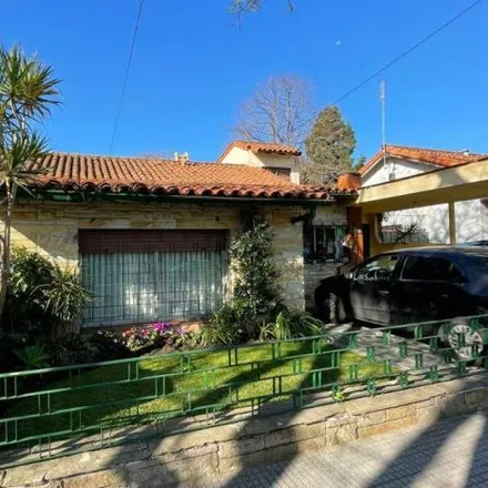 Image 2 - Galván 4009, Saavedra, C1431 AJI Buenos Aires, Argentina - House for sale
