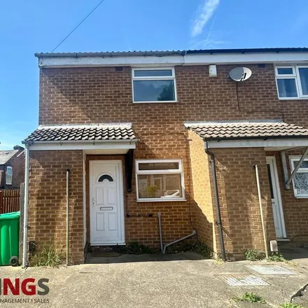 Rent this 2 bed duplex on 98 Egypt Road in Bulwell, NG7 7GY