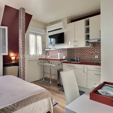 Image 8 - 18 Rue Beaujon, 75008 Paris, France - Apartment for rent
