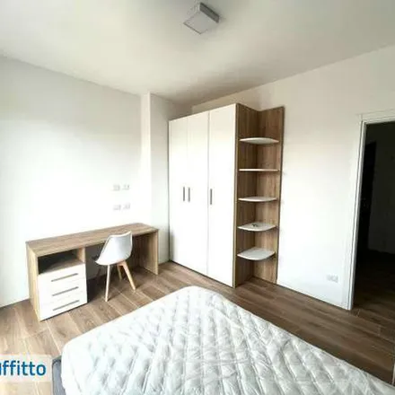 Rent this 3 bed apartment on Ambulatorio veterinario dottoressa Azzolina in Via privata Derna, 20132 Milan MI