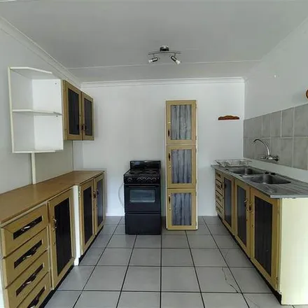 Image 2 - Tarentaal Avenue, Tshwane Ward 2, Pretoria, 0155, South Africa - Apartment for rent