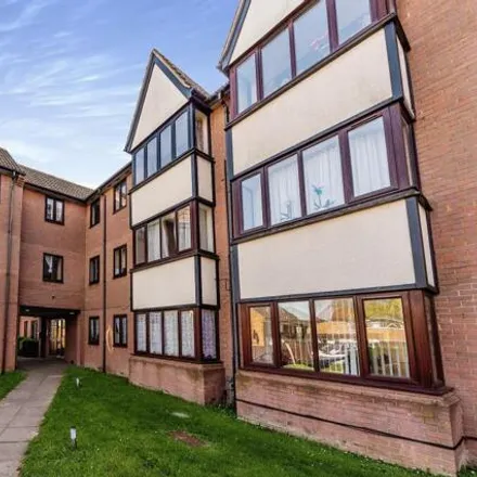 Image 2 - Petunia Court, Luton, LU3 1XT, United Kingdom - Apartment for sale