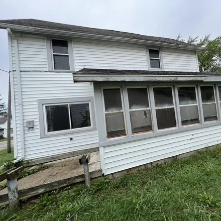 Image 3 - 635 North Hickory Street, Dunkirk, IN 47336, USA - House for sale