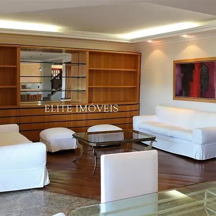 Buy this 5 bed apartment on Rua Senador Salgado Filho in Bom Pastor, Juiz de Fora - MG