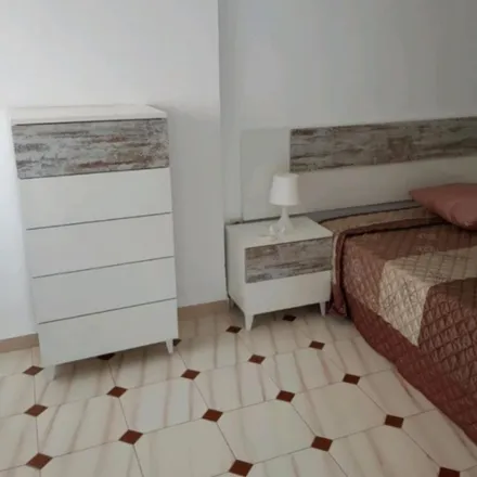 Rent this 2 bed apartment on Col·legi Trafalgar in Carrer de Rodrigo de Pertegàs, 46023 Valencia