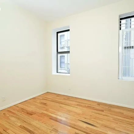 Rent this 3 bed apartment on 549 West 144th Street in New York, NY 10031