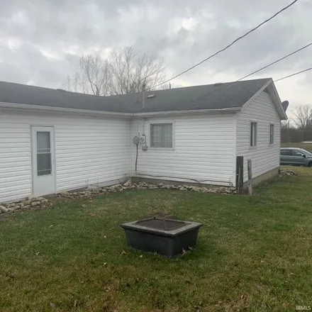 Image 3 - 1299 South Poplar Street, Hartford City, IN 47348, USA - House for sale