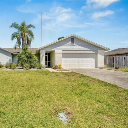 Buy this 3 bed house on 2614 Bridle Drive in Plant City, FL 33567