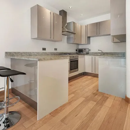 Rent this 1 bed apartment on Moore Park Road in London, SW6 2DA